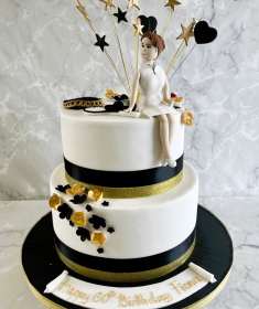 60th-birthday-cake-with-Tennis-lady-