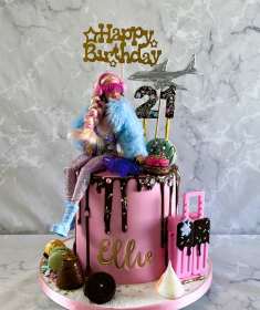 Barbie-drip-birthday-cake-