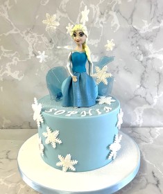 Disney-Frozen-birthday-cake-