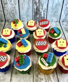 lego-cup-cakes