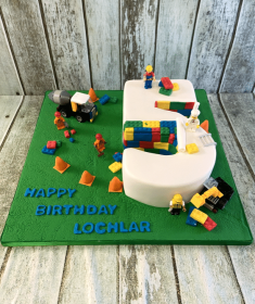 number-5-lego-birthday-cake-