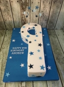 number 9 birthday cake