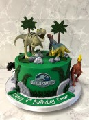 Jurrasic-Park-birthday-cake-with-toys
