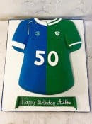rugby-split-jersey-birthday-cake-