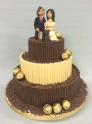 chocolate-curls-wedding-cake-
