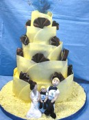 chocolate-wrap-wedding-cake-