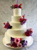 combed-buttercream-large-wedding-cake-