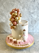 christening-cake-with-bear-and-chocolate-ballons-