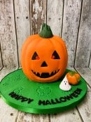 pumpkin head  cake