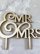 Wooden Mr & Mrs Wedding cake topper 