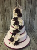 cascading fondant roses wedding cake