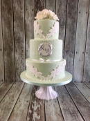 green lace wedding cake