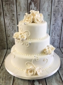 royal icing swirl wedding cake