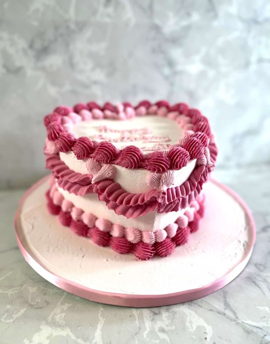 Sweetheart birthday cake