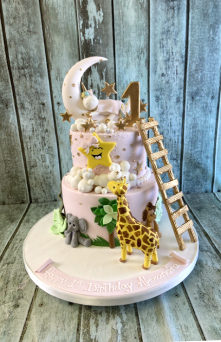 Amimals-on-the-moon-nursery-animal-birthday-cake-