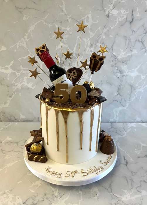 Drip-birthday-cake-with-red-wine-