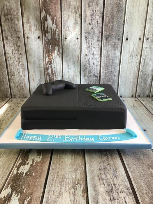 Xbox birthday cake