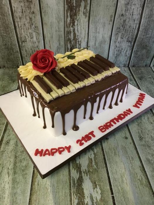 birthday , novelty sports fashion  princess occasional vintage cake Dublin Ireland