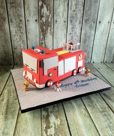 paw patrol fire engin birthday cake