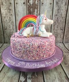 unicorn  and sprinkles birthday cake