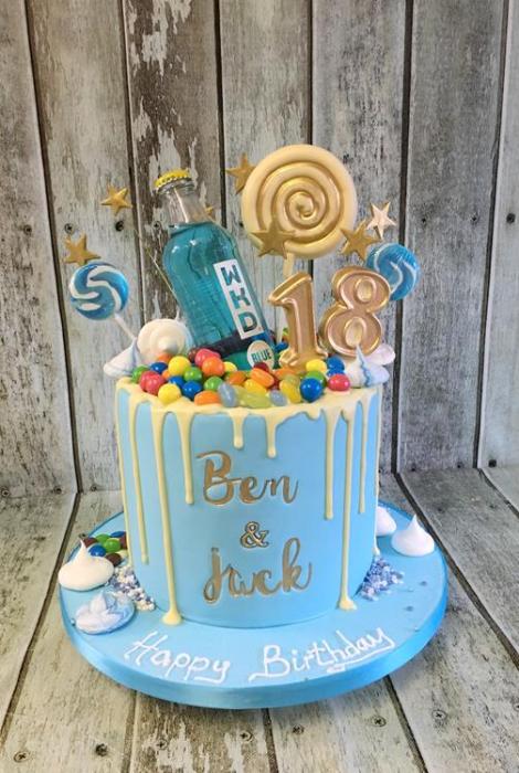 blue wicked cake sweet cake drip cake birthday cake Dublin Ireland blue cake