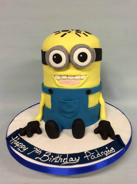 minion birthday cake