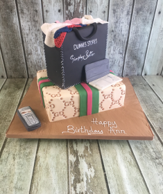 shopping bag birthday cake