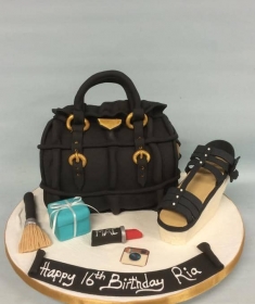 Pravda handbag birthday cake