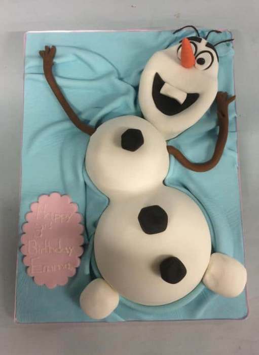 Olof frozen birthday cake