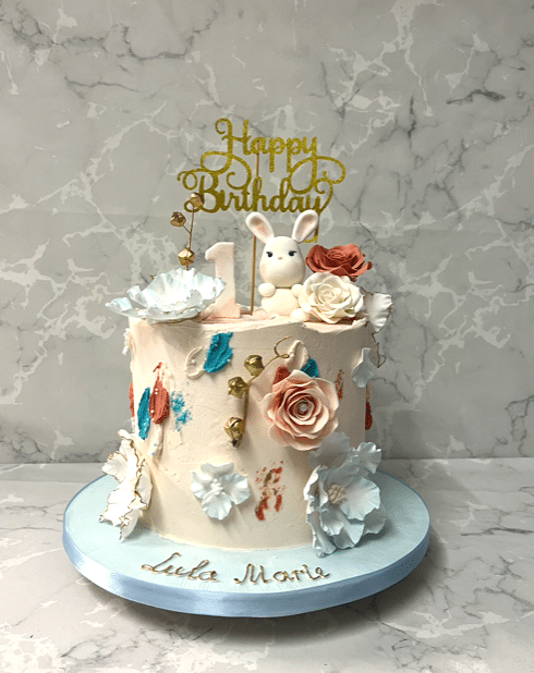 Rabbit-buttercream-wedding-cake-