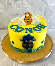 Sonic-the-Hedgehog-birthdaay-cake-age-8