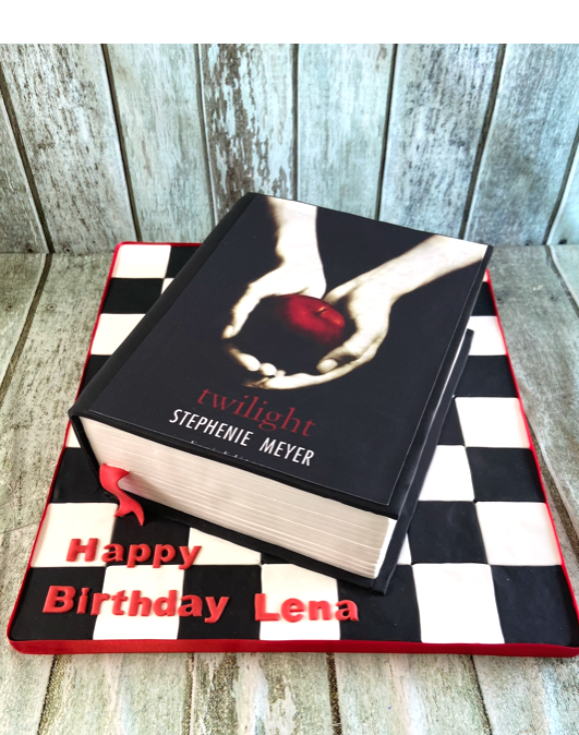Twlight-Vampire-book-birthday-cake-