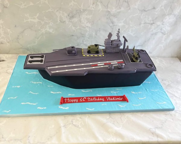 aircraft-carrier-birthday-cake