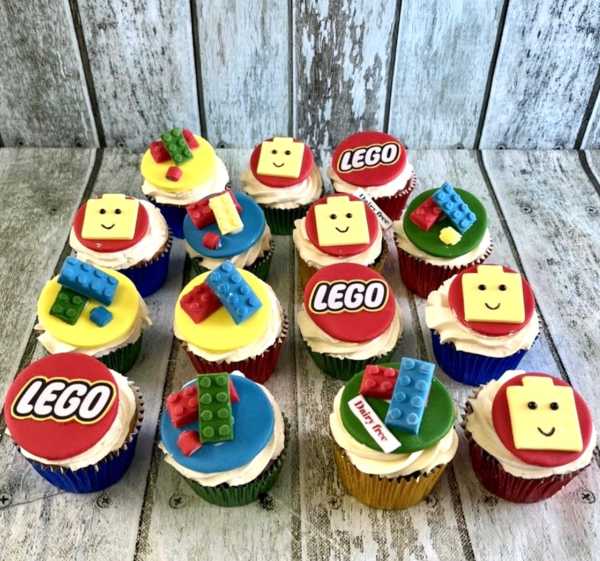 lego-cup-cakes
