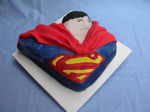 _Superman Cake