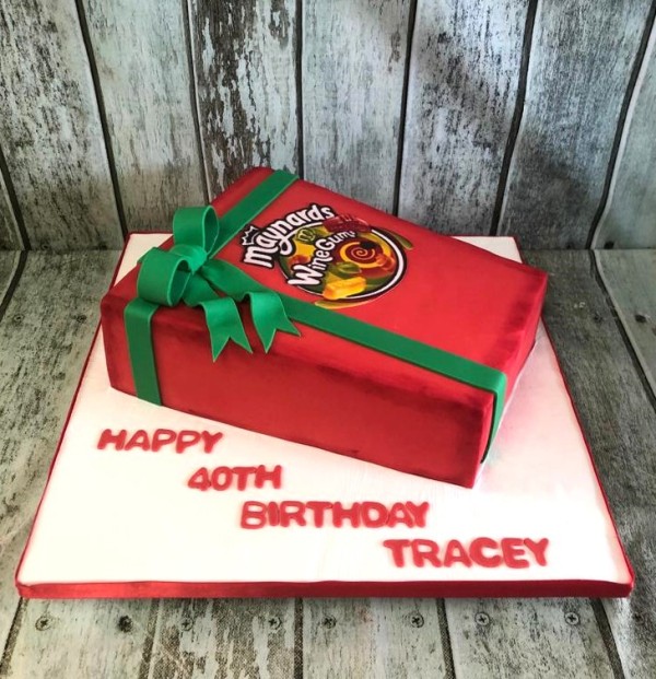 maynard-wine-gums-birthday-cake-