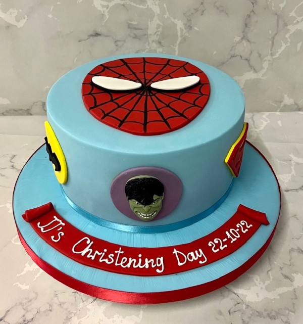 super-hero-birthday-cake-