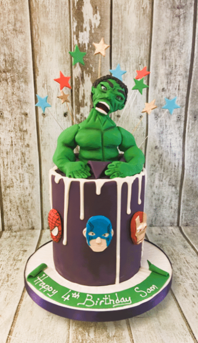 the-hulk-drip-birthday-cake-