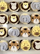 jungle-themed-cup-cakes-with-sugar-hand-made-faces