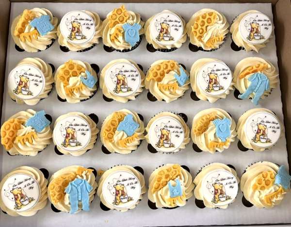 Winnie -the-Poo-Baby-shower-cup-cakes