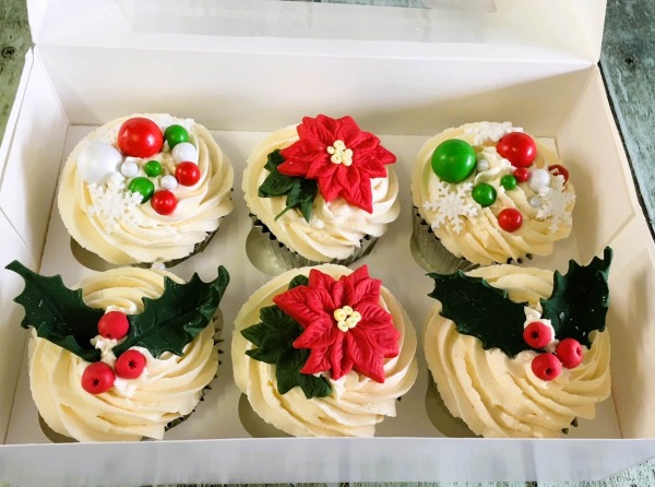Christmas-cup-cakes-