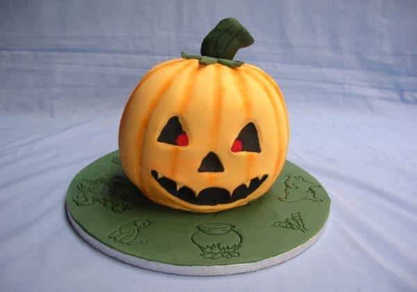 lg_Halloween-cake-Copy