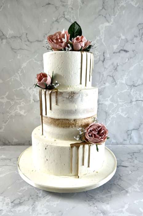 semi-naked-with-gold-drip-and-silk-roses-wedding-cake