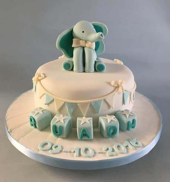 Christening cake 30