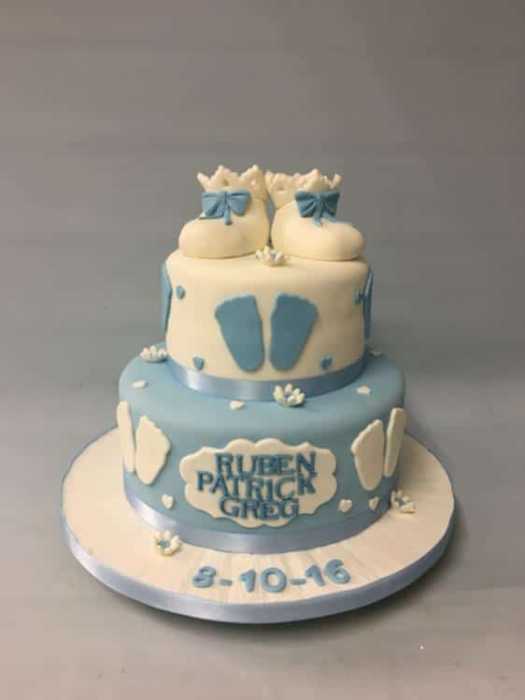 Christening cake 31