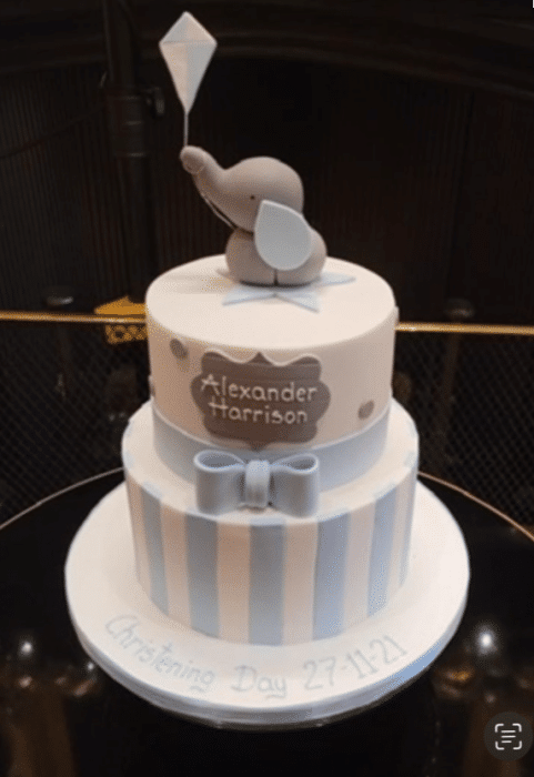 christening-cake-with-sugar-elepant-holding-balloon-