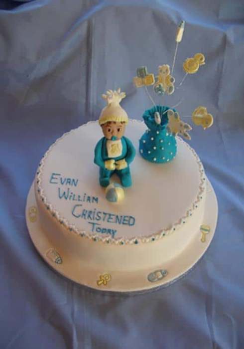 Christening cake 86