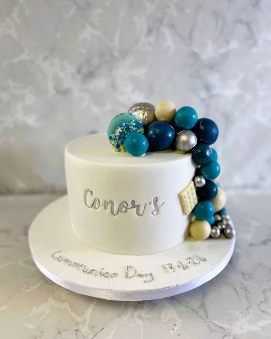 Communion cake with chocolate balls