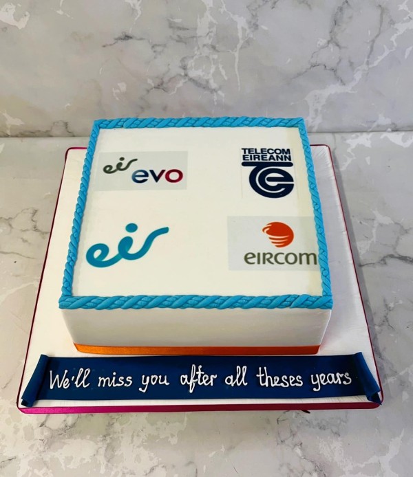 1_corporate-cake-