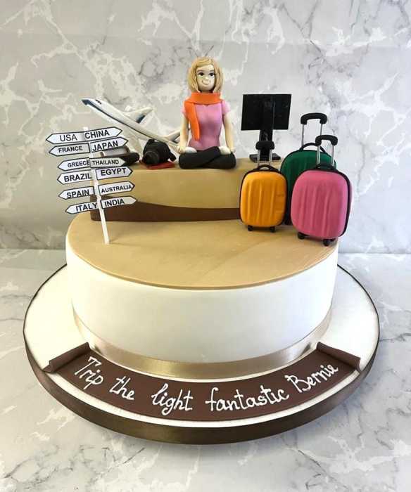 PWC-Corporate-leaving-cake-